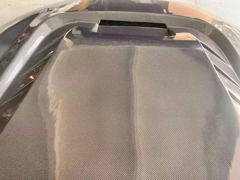 Carbon Fiber Front Engine Cover Bonnet for M2 G87 Engine Hood